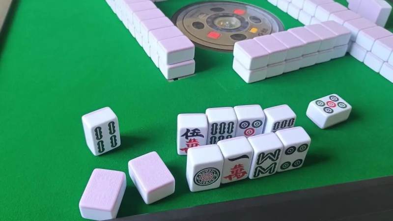 棋牌品类轻量化设计趋势盘点：从包体到交互的减负思路
